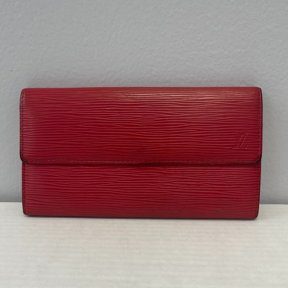 Louis Vuitton Vintage Red Epi Leather Sarah Wallet - Preowned